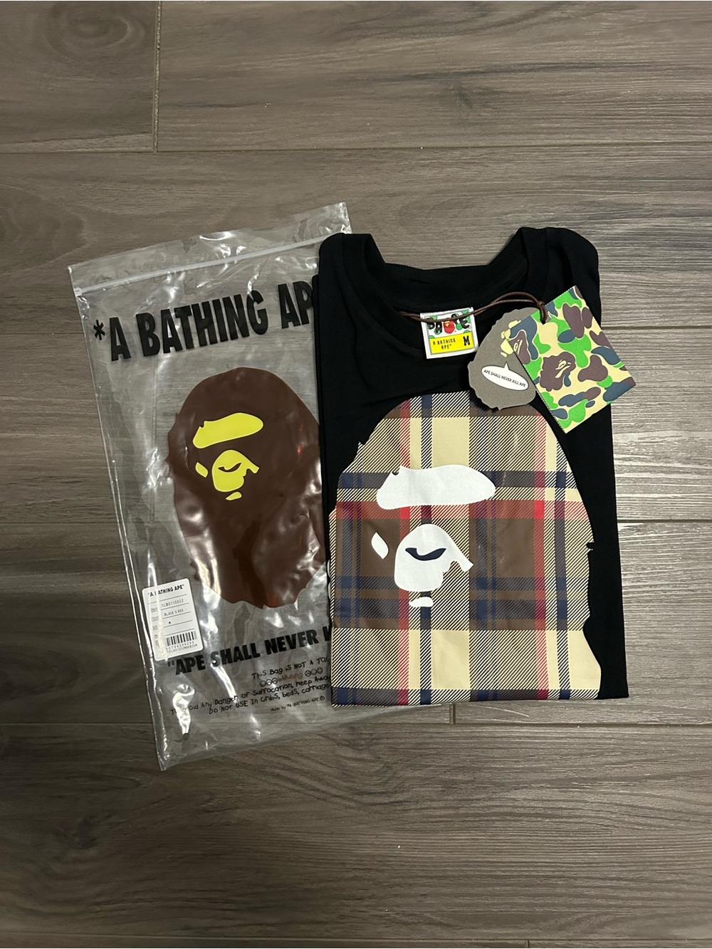 BAPE Check Plaid Ape Head Black T-Shirt – Beige - Picture 5 of 6